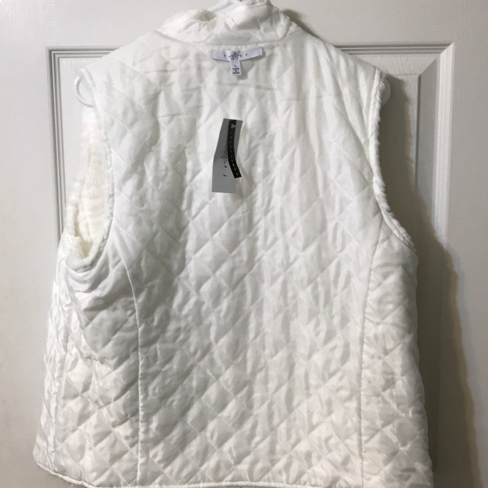 Reversible vest - Picture 4 of 4
